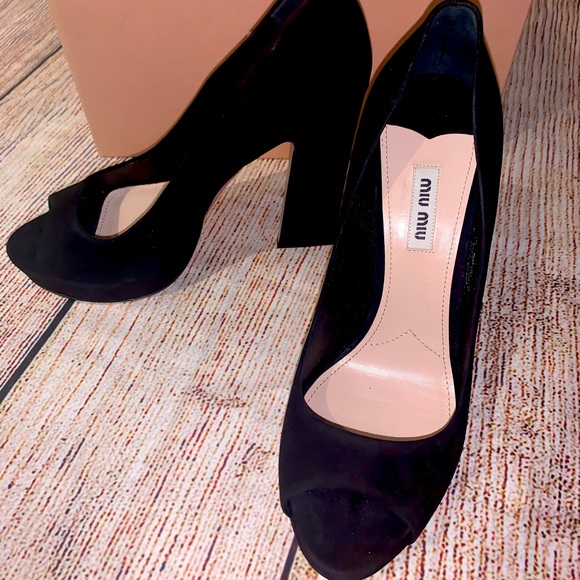 Miu Miu Peep Toe Heels in Black - Picture 2 of 6